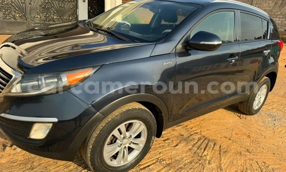 Sayi Na hannu Kia Sportage Black Mota in Yaounde a Babban Kamaru Sayi Na hannu Kia Sportage Black Mota in Yaounde a Babban Kamaru