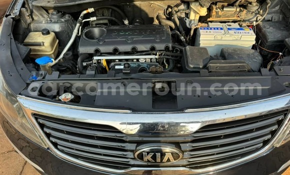 Sayi Na hannu Kia Sportage Black Mota in Yaounde a Babban Kamaru Sayi Na hannu Kia Sportage Black Mota in Yaounde a Babban Kamaru