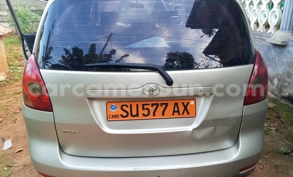 Acheter Occasion Voiture Toyota Corolla Verso Autre à Yaoundé, Central Cameroon Acheter Occasion Voiture Toyota Corolla Verso Autre à Yaoundé, Central Cameroon