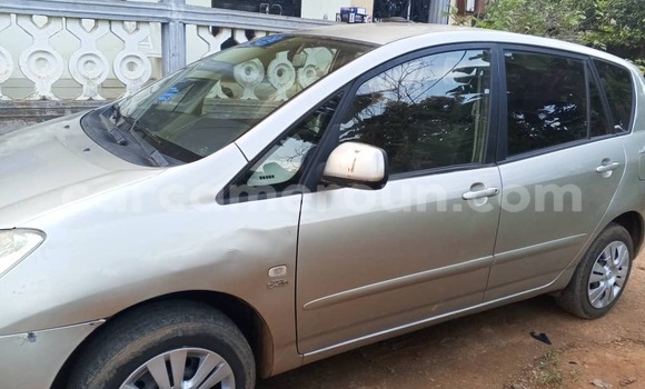 Acheter Occasion Voiture Toyota Corolla Verso Autre à Yaoundé, Central Cameroon Acheter Occasion Voiture Toyota Corolla Verso Autre à Yaoundé, Central Cameroon