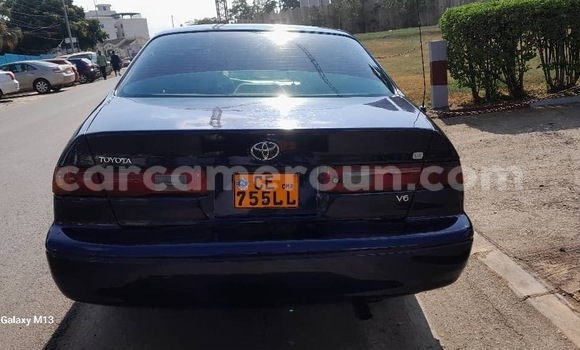 Sayi Sabo Toyota Camry Blue Mota in Yaounde a Babban Kamaru Sayi Sabo Toyota Camry Blue Mota in Yaounde a Babban Kamaru