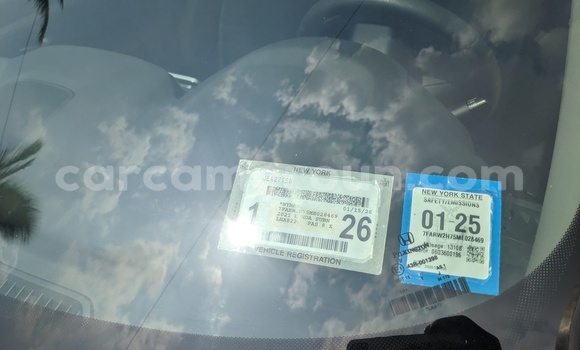 Sayi Na hannu Honda CR–V Black Mota in Douala a Ƙasar Kamaru Sayi Na hannu Honda CR–V Black Mota in Douala a Ƙasar Kamaru