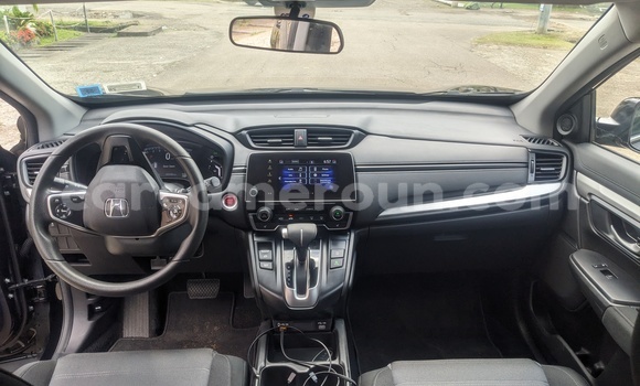 Sayi Na hannu Honda CR–V Black Mota in Douala a Ƙasar Kamaru Sayi Na hannu Honda CR–V Black Mota in Douala a Ƙasar Kamaru