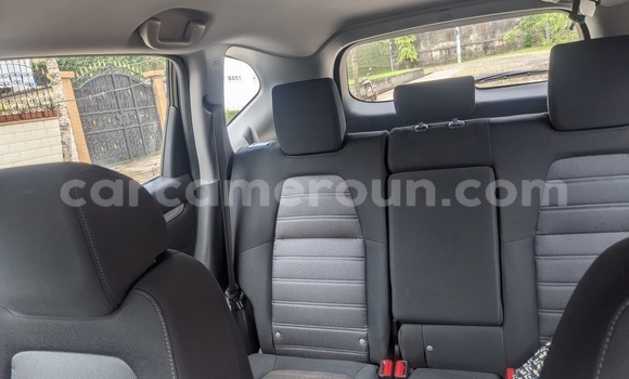 Sayi Na hannu Honda CR–V Black Mota in Douala a Ƙasar Kamaru Sayi Na hannu Honda CR–V Black Mota in Douala a Ƙasar Kamaru