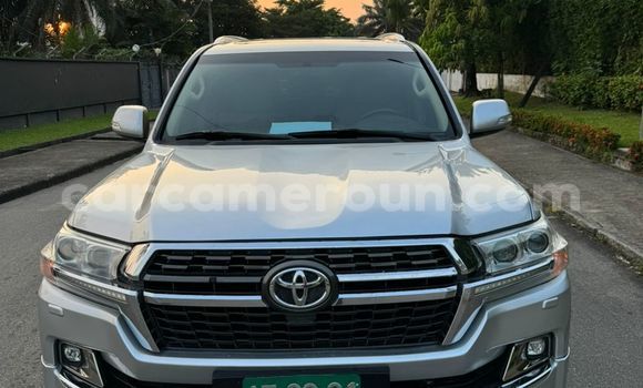 Acheter Occasion Voiture Toyota Land Cruiser Gris à Douala, Littoral Cameroon Acheter Occasion Voiture Toyota Land Cruiser Gris à Douala, Littoral Cameroon