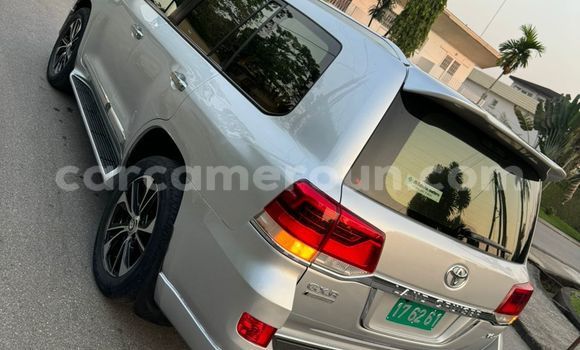 Acheter Occasion Voiture Toyota Land Cruiser Gris à Douala, Littoral Cameroon Acheter Occasion Voiture Toyota Land Cruiser Gris à Douala, Littoral Cameroon