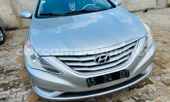 Buy Used Hyundai Sonata Silver Car in Douala in Littoral Cameroon