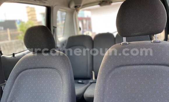 Acheter Occasion Voiture Toyota Yaris Verso Autre à Douala, Littoral Cameroon Acheter Occasion Voiture Toyota Yaris Verso Autre à Douala, Littoral Cameroon