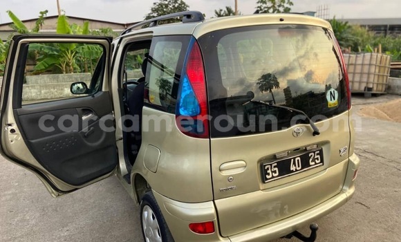 Acheter Occasion Voiture Toyota Yaris Verso Autre à Douala, Littoral Cameroon Acheter Occasion Voiture Toyota Yaris Verso Autre à Douala, Littoral Cameroon