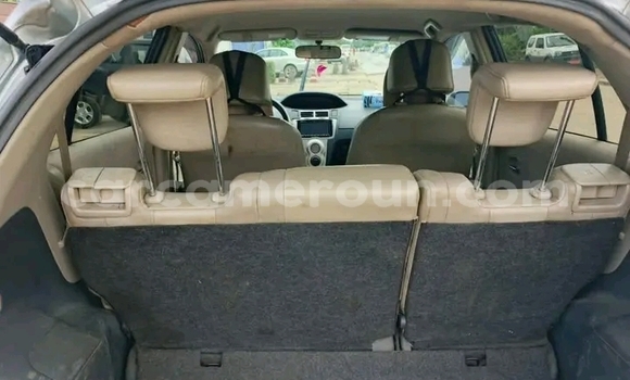 Acheter Occasion Voiture Toyota Vitz Gris à Douala, Littoral Cameroon Acheter Occasion Voiture Toyota Vitz Gris à Douala, Littoral Cameroon