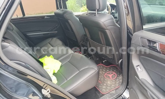 Acheter Occasion Voiture Mercedes‒Benz ML–Class Noir à Douala, Littoral Cameroon Acheter Occasion Voiture Mercedes‒Benz ML–Class Noir à Douala, Littoral Cameroon