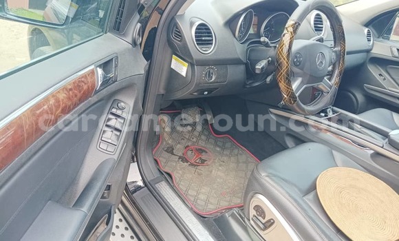 Acheter Occasion Voiture Mercedes‒Benz ML–Class Noir à Douala, Littoral Cameroon Acheter Occasion Voiture Mercedes‒Benz ML–Class Noir à Douala, Littoral Cameroon