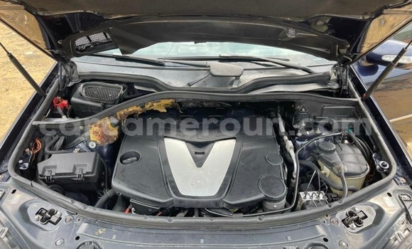 Acheter Neuf Voiture Mercedes‒Benz ML–Class Noir à Douala, Littoral Cameroon Acheter Neuf Voiture Mercedes‒Benz ML–Class Noir à Douala, Littoral Cameroon