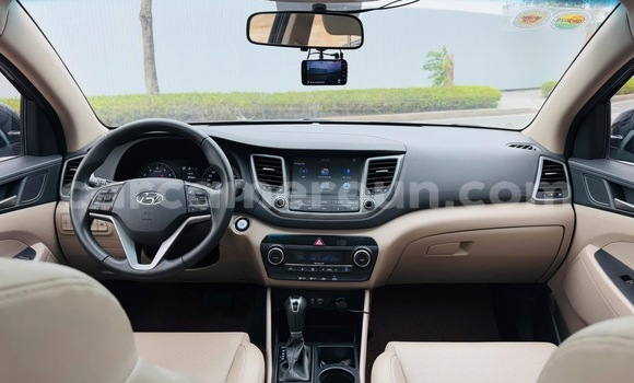 Sayi Sabo Hyundai Tucson Black Mota in Douala a Ƙasar Kamaru Sayi Sabo Hyundai Tucson Black Mota in Douala a Ƙasar Kamaru