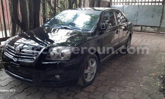 Sayi Sabo Toyota Avensis Black Mota in Yaounde a Babban Kamaru Sayi Sabo Toyota Avensis Black Mota in Yaounde a Babban Kamaru