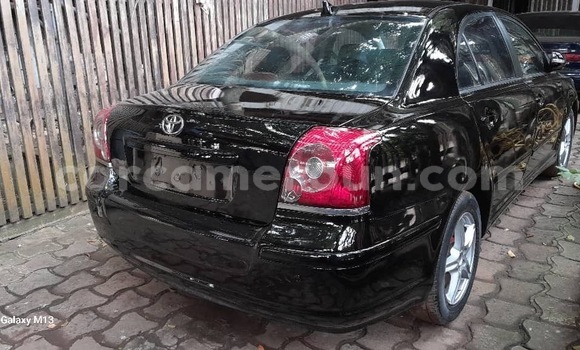 Sayi Sabo Toyota Avensis Black Mota in Yaounde a Babban Kamaru Sayi Sabo Toyota Avensis Black Mota in Yaounde a Babban Kamaru