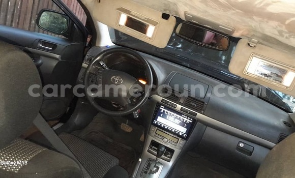 Sayi Sabo Toyota Avensis Black Mota in Yaounde a Babban Kamaru Sayi Sabo Toyota Avensis Black Mota in Yaounde a Babban Kamaru