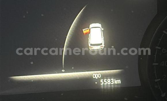 Sayi Na hannu Toyota Land Cruiser Black Mota in Yaounde a Babban Kamaru Sayi Na hannu Toyota Land Cruiser Black Mota in Yaounde a Babban Kamaru