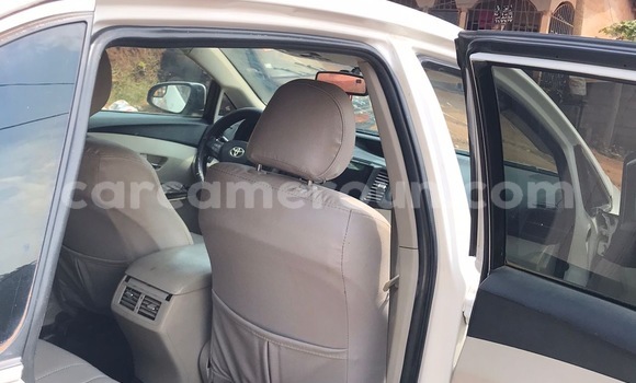 Buy New Toyota Venza White Car in Yaounde in Central Cameroon Buy New Toyota Venza White Car in Yaounde in Central Cameroon