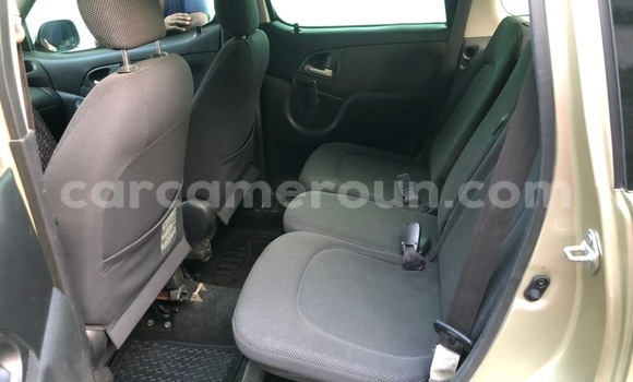 Buy Used Toyota Yaris Verso Silver Car in Douala in Littoral Cameroon Buy Used Toyota Yaris Verso Silver Car in Douala in Littoral Cameroon
