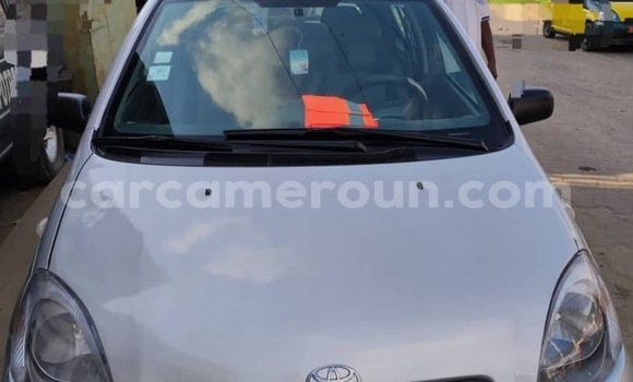 Sayi Sabo Toyota Yaris Sauran Mota in Douala a Ƙasar Kamaru Sayi Sabo Toyota Yaris Sauran Mota in Douala a Ƙasar Kamaru