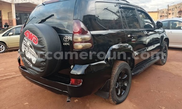 Buy Used Toyota Land Cruiser Prado Blue Car in Yaounde in Central Cameroon Buy Used Toyota Land Cruiser Prado Blue Car in Yaounde in Central Cameroon