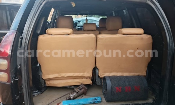 Buy Used Toyota Land Cruiser Prado Blue Car in Yaounde in Central Cameroon Buy Used Toyota Land Cruiser Prado Blue Car in Yaounde in Central Cameroon