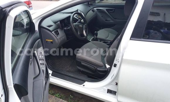 Buy Used Hyundai Elantra White Car in Douala in Littoral Cameroon Buy Used Hyundai Elantra White Car in Douala in Littoral Cameroon