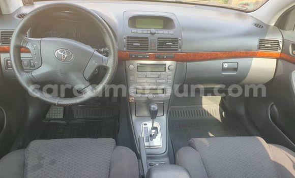 Acheter Occasion Voiture Toyota Avensis Bleu à Douala, Littoral Cameroon Acheter Occasion Voiture Toyota Avensis Bleu à Douala, Littoral Cameroon