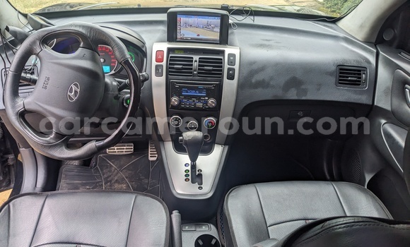 Sayi Na hannu Hyundai Tucson Black Mota in Douala a Ƙasar Kamaru Sayi Na hannu Hyundai Tucson Black Mota in Douala a Ƙasar Kamaru