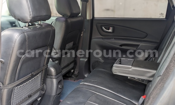 Sayi Na hannu Hyundai Tucson Black Mota in Douala a Ƙasar Kamaru Sayi Na hannu Hyundai Tucson Black Mota in Douala a Ƙasar Kamaru
