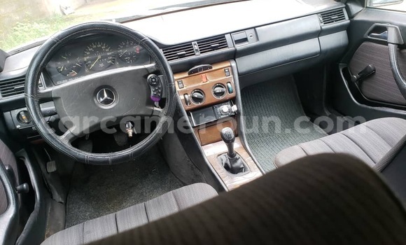 Buy New Mercedes‒Benz 250 Black Car in Douala in Littoral Cameroon Buy New Mercedes‒Benz 250 Black Car in Douala in Littoral Cameroon