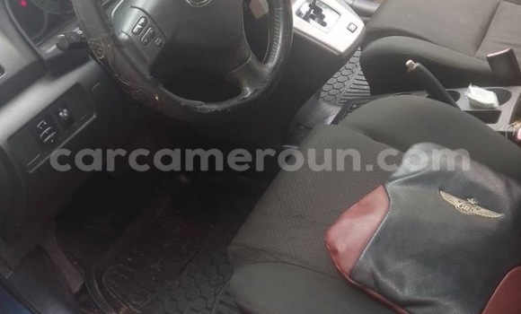 Acheter Neuf Voiture Toyota Corolla Verso Bleu à Douala, Littoral Cameroon Acheter Neuf Voiture Toyota Corolla Verso Bleu à Douala, Littoral Cameroon