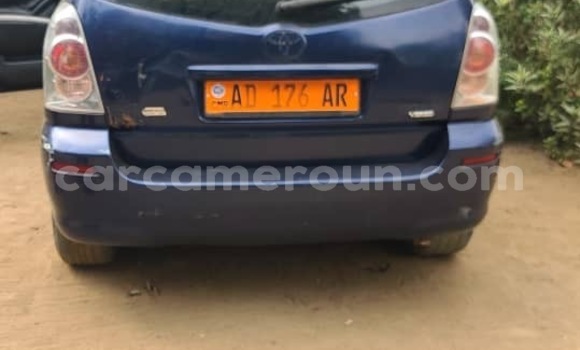 Acheter Neuf Voiture Toyota Corolla Verso Bleu à Douala, Littoral Cameroon Acheter Neuf Voiture Toyota Corolla Verso Bleu à Douala, Littoral Cameroon