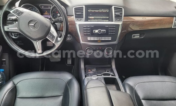 Acheter Occasion Voiture Mercedes‒Benz ML–Class Noir à Douala, Littoral Cameroon Acheter Occasion Voiture Mercedes‒Benz ML–Class Noir à Douala, Littoral Cameroon
