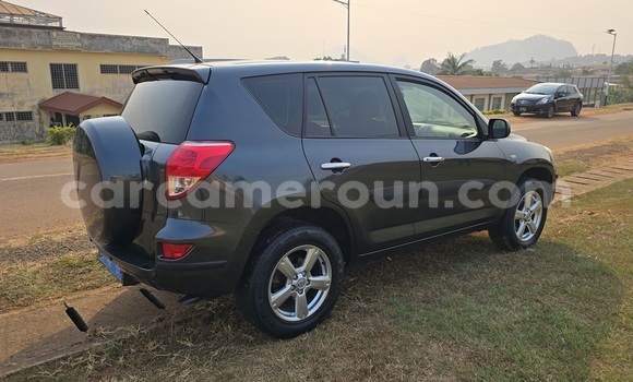 Buy Used Toyota RAV4 Black Car in Yaounde in Central Cameroon Buy Used Toyota RAV4 Black Car in Yaounde in Central Cameroon