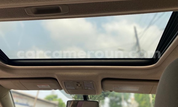 Sayi Sabo Toyota Vanguard Black Mota in Douala a Ƙasar Kamaru Sayi Sabo Toyota Vanguard Black Mota in Douala a Ƙasar Kamaru