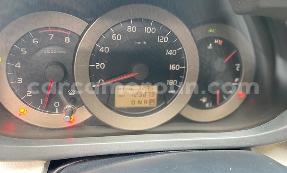 Sayi Sabo Toyota Vanguard Black Mota in Douala a Ƙasar Kamaru Sayi Sabo Toyota Vanguard Black Mota in Douala a Ƙasar Kamaru