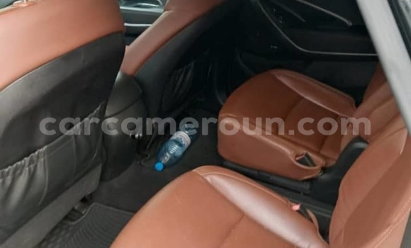 Acheter Occasion Voiture Hyundai Santa Fe Noir à Douala, Littoral Cameroon Acheter Occasion Voiture Hyundai Santa Fe Noir à Douala, Littoral Cameroon