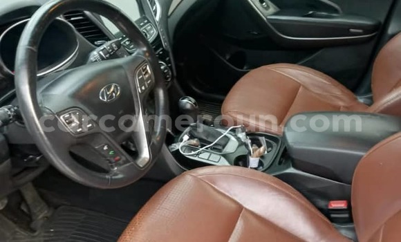 Acheter Occasion Voiture Hyundai Santa Fe Noir à Douala, Littoral Cameroon Acheter Occasion Voiture Hyundai Santa Fe Noir à Douala, Littoral Cameroon