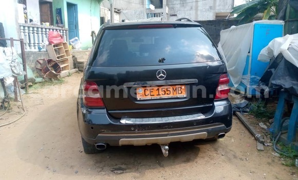 Acheter Occasion Voiture Mercedes‒Benz ML–Class Noir à Douala, Littoral Cameroon Acheter Occasion Voiture Mercedes‒Benz ML–Class Noir à Douala, Littoral Cameroon
