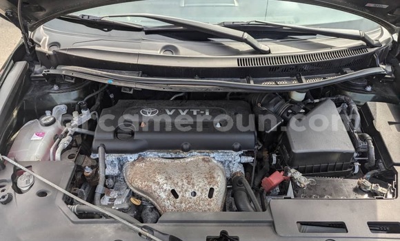 Sayi Na hannu Toyota Blade Sauran Mota in Douala a Ƙasar Kamaru Sayi Na hannu Toyota Blade Sauran Mota in Douala a Ƙasar Kamaru