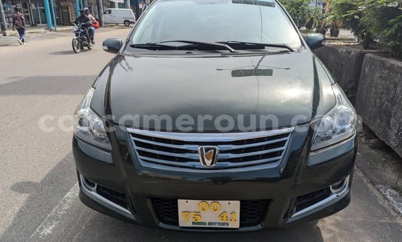 Sayi Na hannu Toyota Blade Sauran Mota in Douala a Ƙasar Kamaru Sayi Na hannu Toyota Blade Sauran Mota in Douala a Ƙasar Kamaru