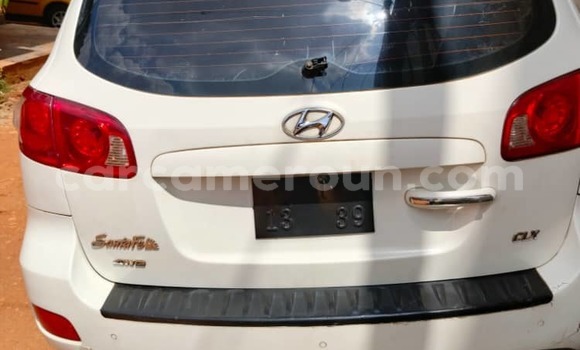 Acheter Import Voiture Hyundai Santa Fe Blanc à Yaoundé, Central Cameroon Acheter Import Voiture Hyundai Santa Fe Blanc à Yaoundé, Central Cameroon