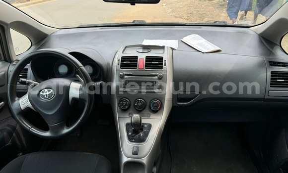 Sayi Sabo Toyota Auris Sauran Mota in Douala a Ƙasar Kamaru Sayi Sabo Toyota Auris Sauran Mota in Douala a Ƙasar Kamaru