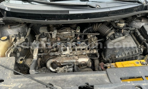 Sayi Sabo Toyota Auris Sauran Mota in Douala a Ƙasar Kamaru Sayi Sabo Toyota Auris Sauran Mota in Douala a Ƙasar Kamaru