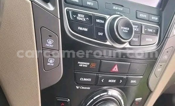 Acheter Neuf Voiture Hyundai Santa Fe Blanc à Douala, Littoral Cameroon Acheter Neuf Voiture Hyundai Santa Fe Blanc à Douala, Littoral Cameroon