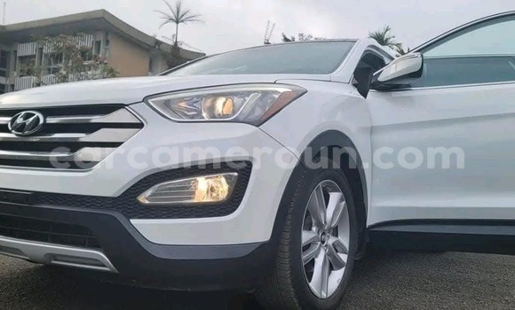 Acheter Neuf Voiture Hyundai Santa Fe Blanc à Douala, Littoral Cameroon Acheter Neuf Voiture Hyundai Santa Fe Blanc à Douala, Littoral Cameroon