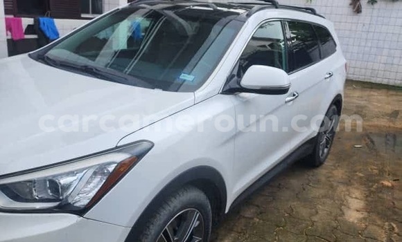 Acheter Neuf Voiture Hyundai Santa Fe Blanc à Douala, Littoral Cameroon Acheter Neuf Voiture Hyundai Santa Fe Blanc à Douala, Littoral Cameroon