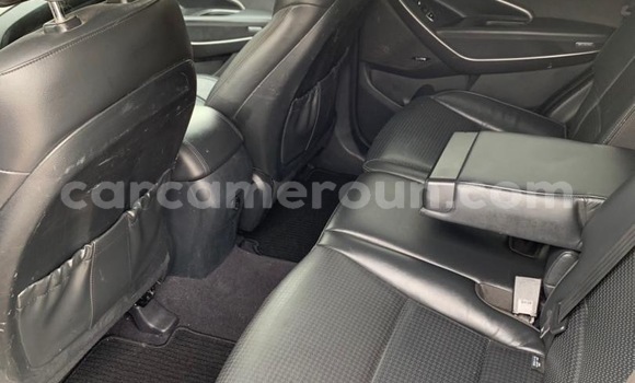 Buy New Hyundai Santa Fe White Car in Douala in Littoral Cameroon Buy New Hyundai Santa Fe White Car in Douala in Littoral Cameroon